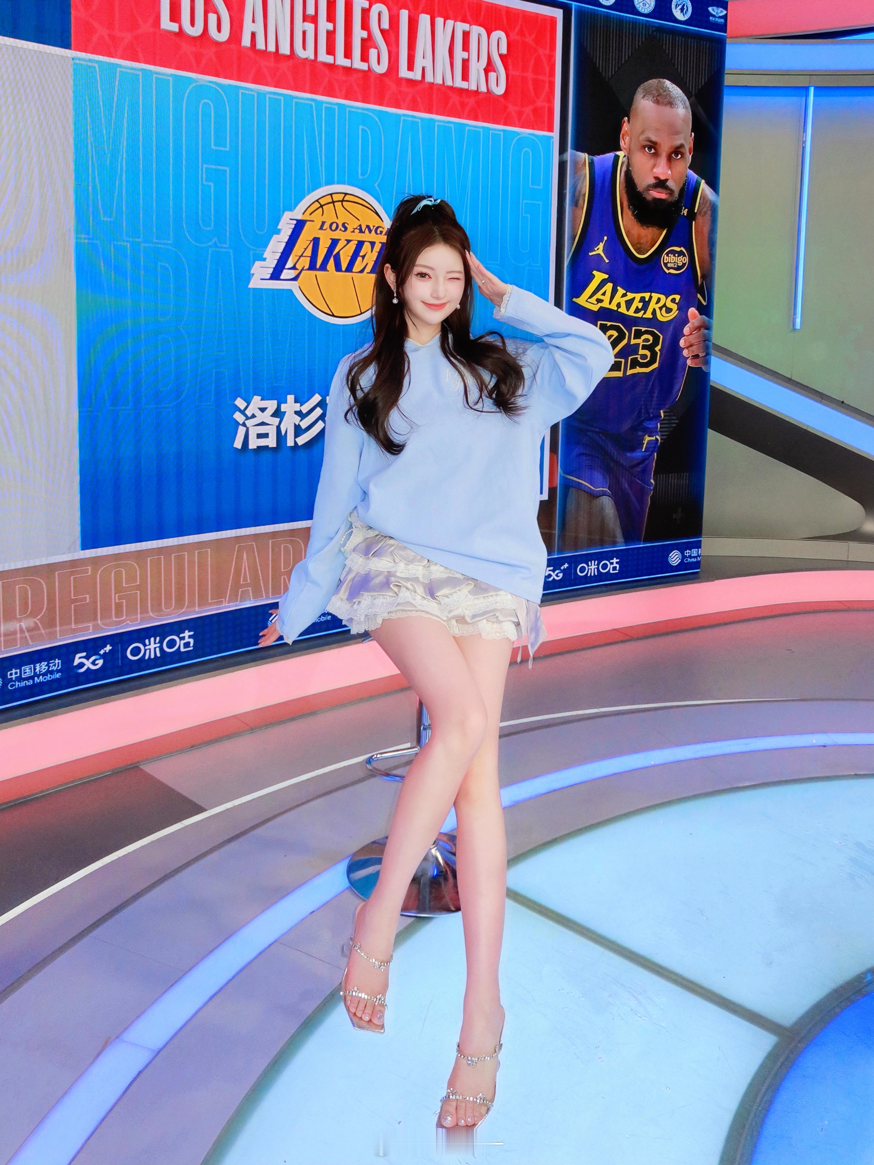 年迈的国王也是国王👑（库存版）湖人战胜76人詹姆斯湖人风格大赏 上海