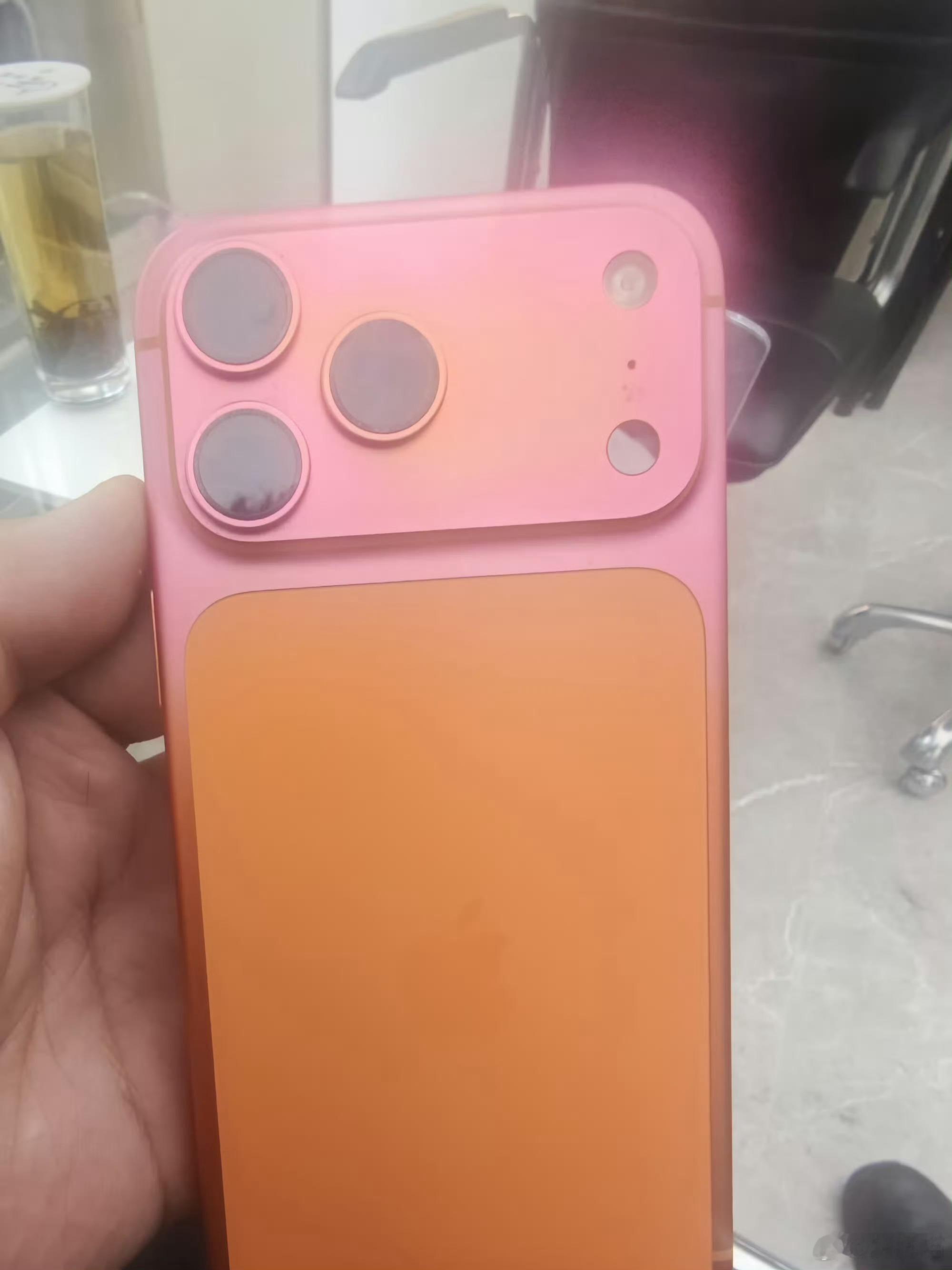 实测iPhone17Pro褪色情况有没有中招的？不想看测试，想看用户使用的情况，