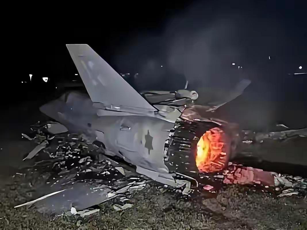 F18被击落，美军士兵大逃亡！活捉俘虏对美伊意味着什么？
 
2026年3月25