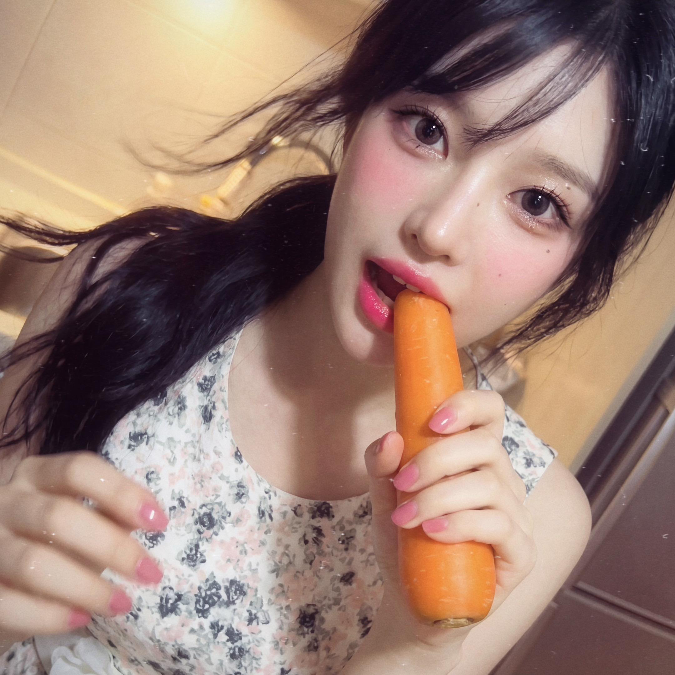 你的痛苦我都添乱生怕你解决₍ᐢ⎚⩊⎚ᐢ₎