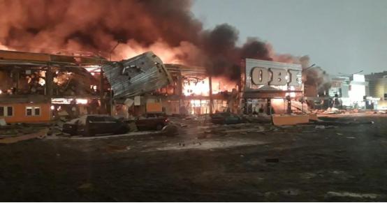 谁能想到深更半夜的俄罗斯西北部港口，会突然迎来一场密集的无人机攻势，一天击落60