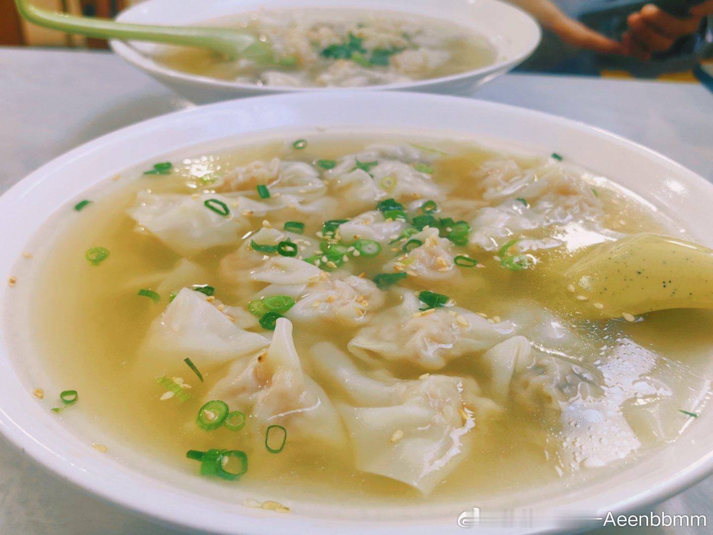 在高明吃广宁云吞味道不错 价格便宜这一大碗十二元现在的实体店真难 