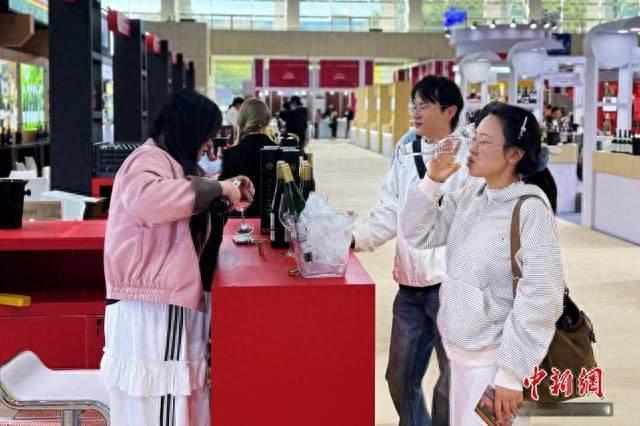 中国葡萄酒要换活法了？本土品种加日常场景，能行吗