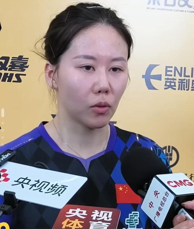 打完一场削球就像脱了一层皮，偏偏陈幸同抬头一看，后面竟然还排着两个削球手。
换