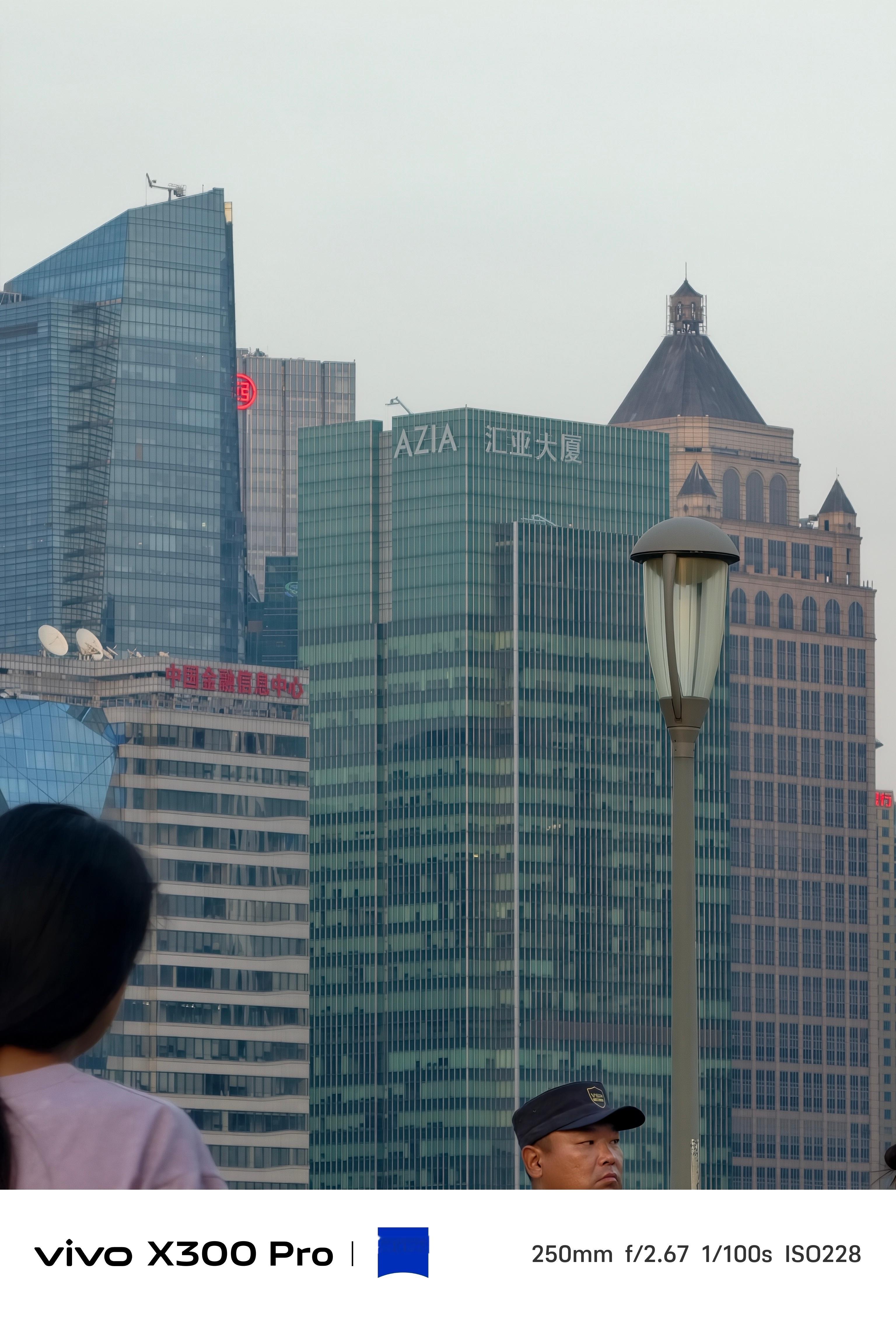 上海外滩为什么有这么多的银行呢？ 