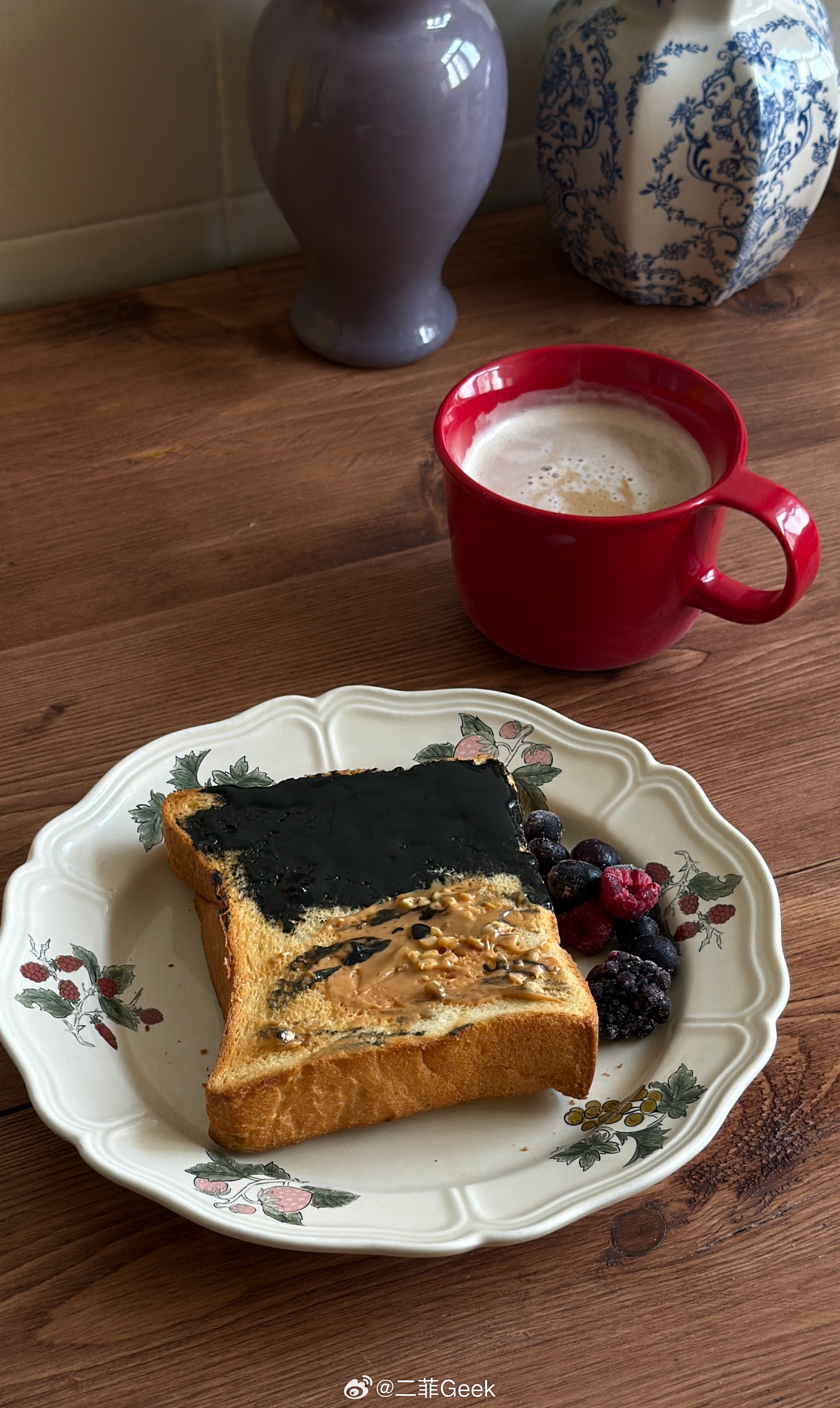 美好周末快乐启动～简单吃点儿早餐一会儿去跑步了宝子们今天有啥计划捏？🤓 
