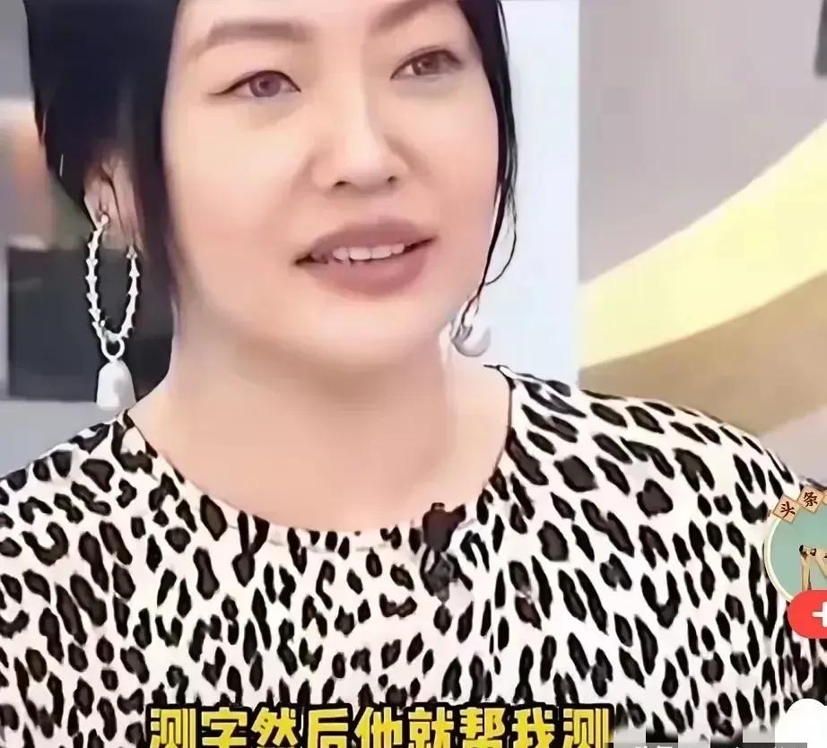 大师预测小S会孤独终老，她却根本不相信

小S是一个非常活泼的性格，和大S在一起