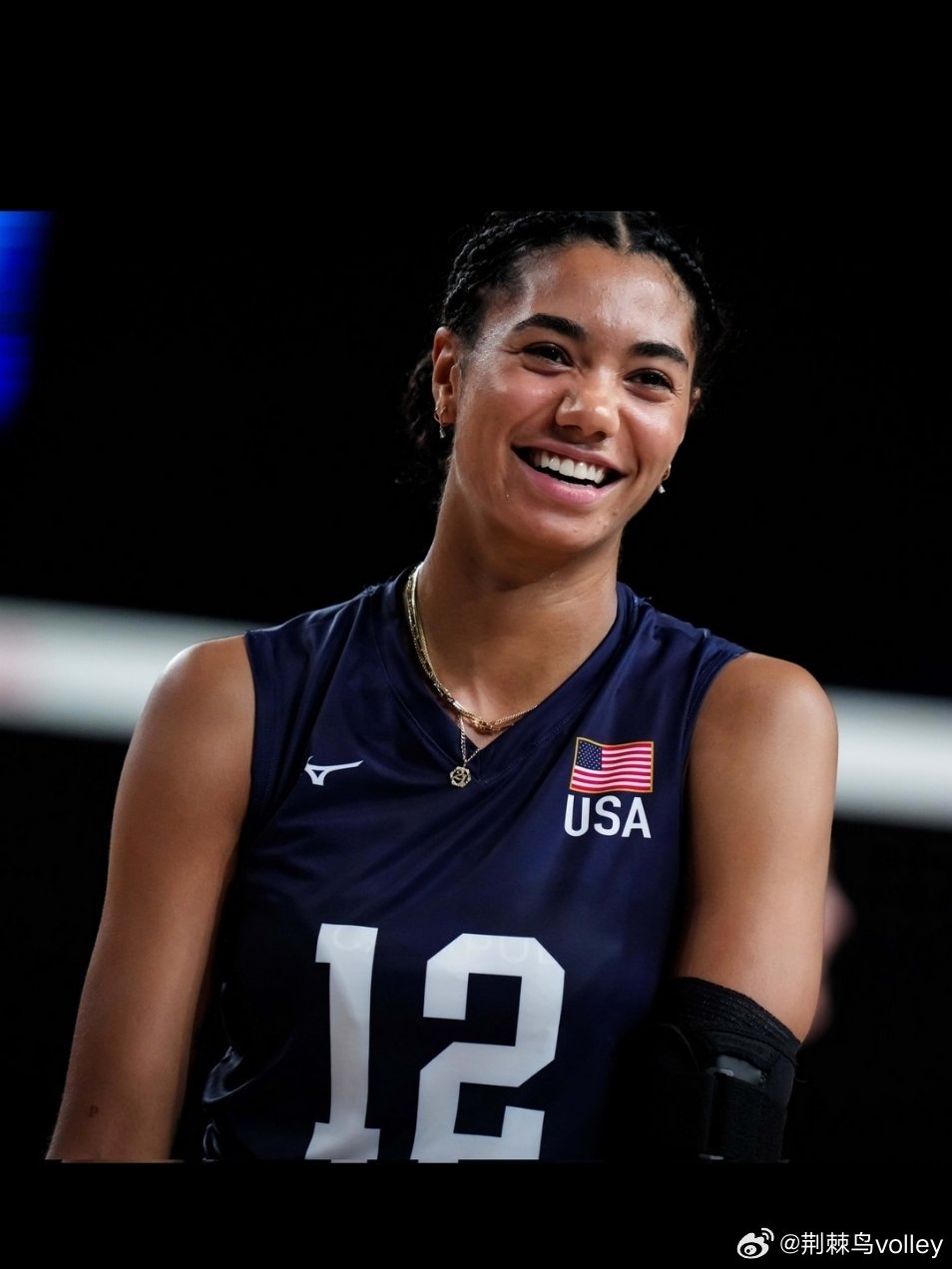 关于排球最佳发球手汤普森：个人认为是梅丽莎·巴尔加斯女排国际排坛动态