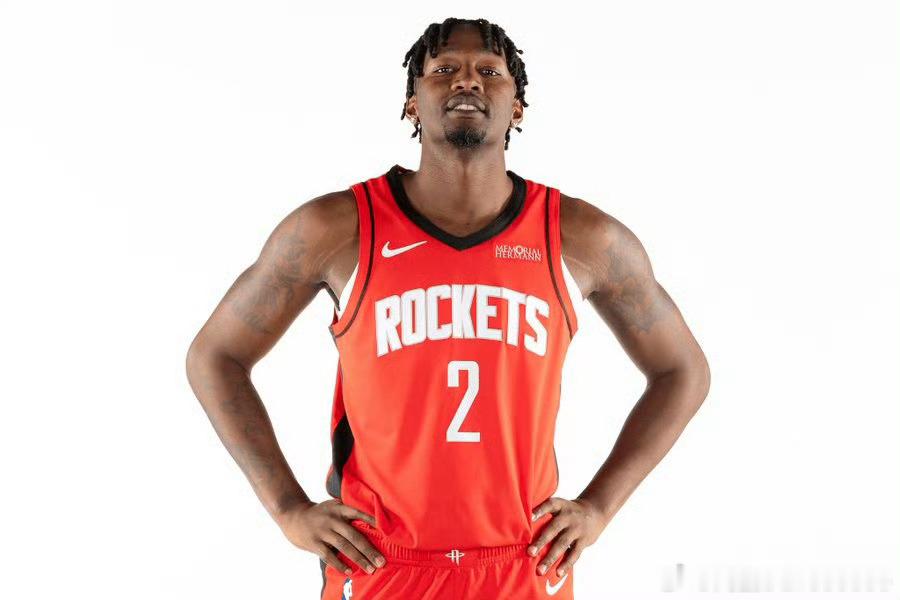 Shams：火箭球员多里安-芬尼-史密斯将在今日对阵湖人的比赛中迎来赛季首秀，但