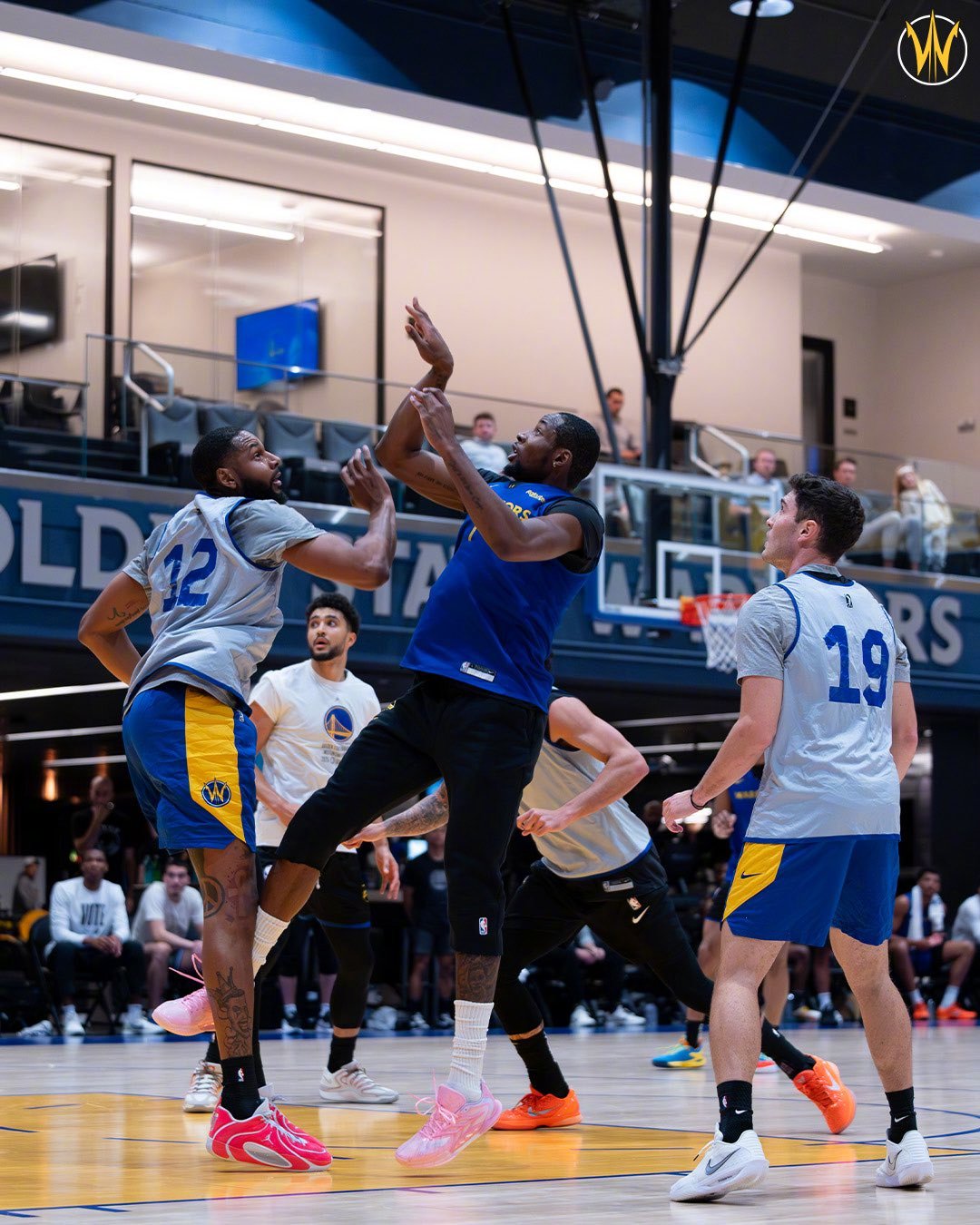 来自圣克鲁兹勇士队的训练照📸 