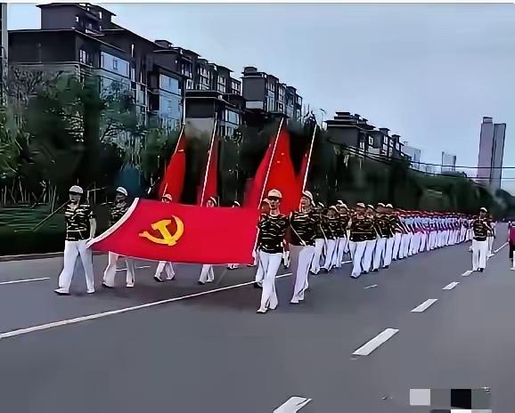 暴走团已经上升到一种“组织”了！！
