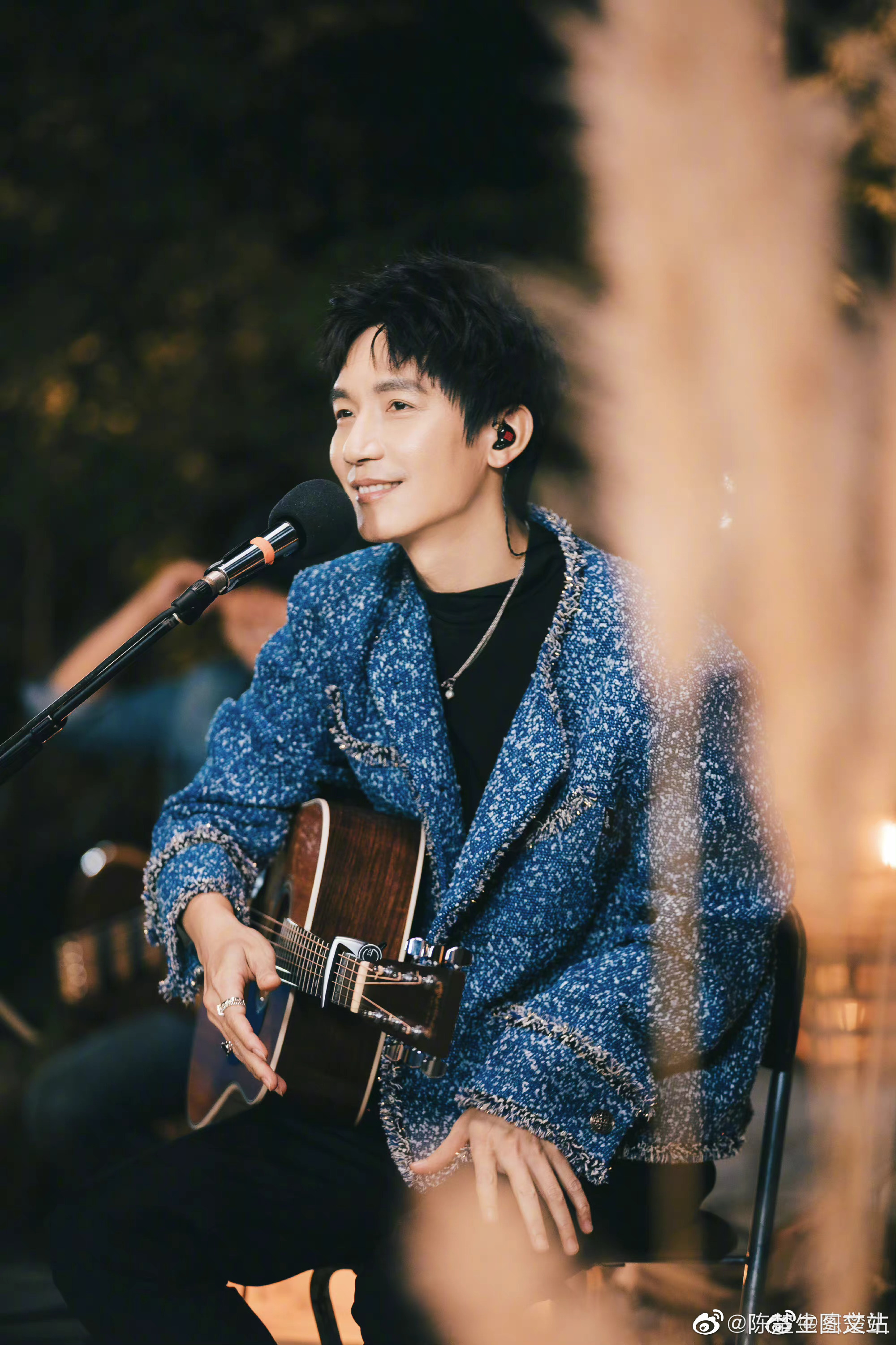陈楚生【这是一条招新文】随着楚生今年巡演及各个节目的来活，花生地里的花生们日益增