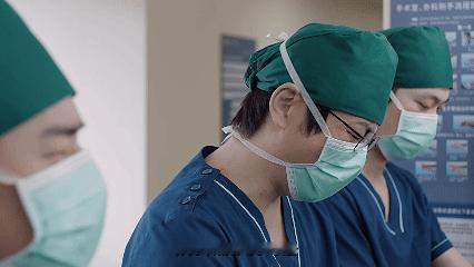 秦文彬痛骂渣男到消音看这一段真的要气炸了，怎么还会有这种男的，太下头了，秦医生简