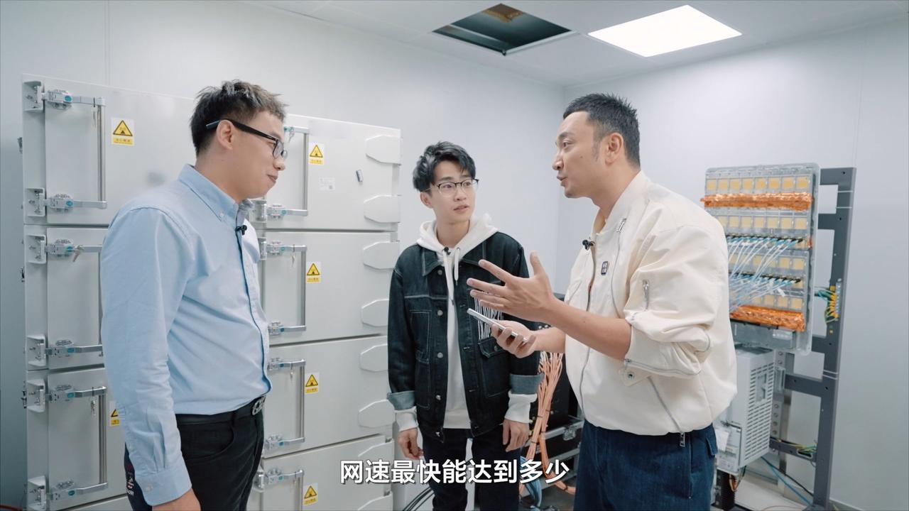 华为Mate60系列要不说是华为的得意之作呢，就其配置的各项硬件来说就足以叹为观