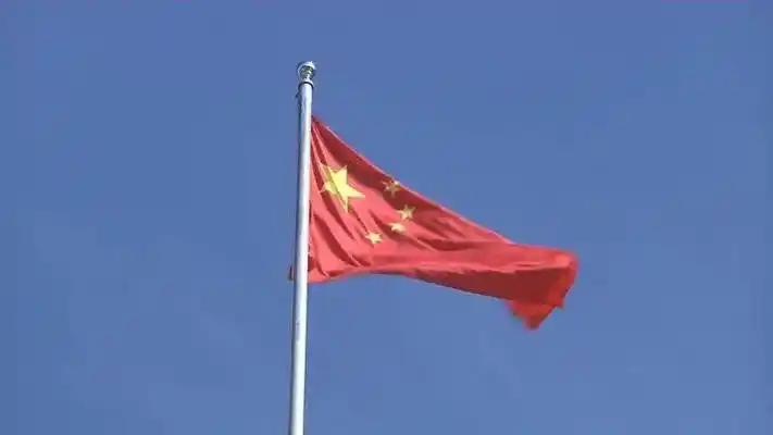 可能不是小事情！
一天之内三名军工系统内的院士被除名，
这真是不敢让人细想！
 