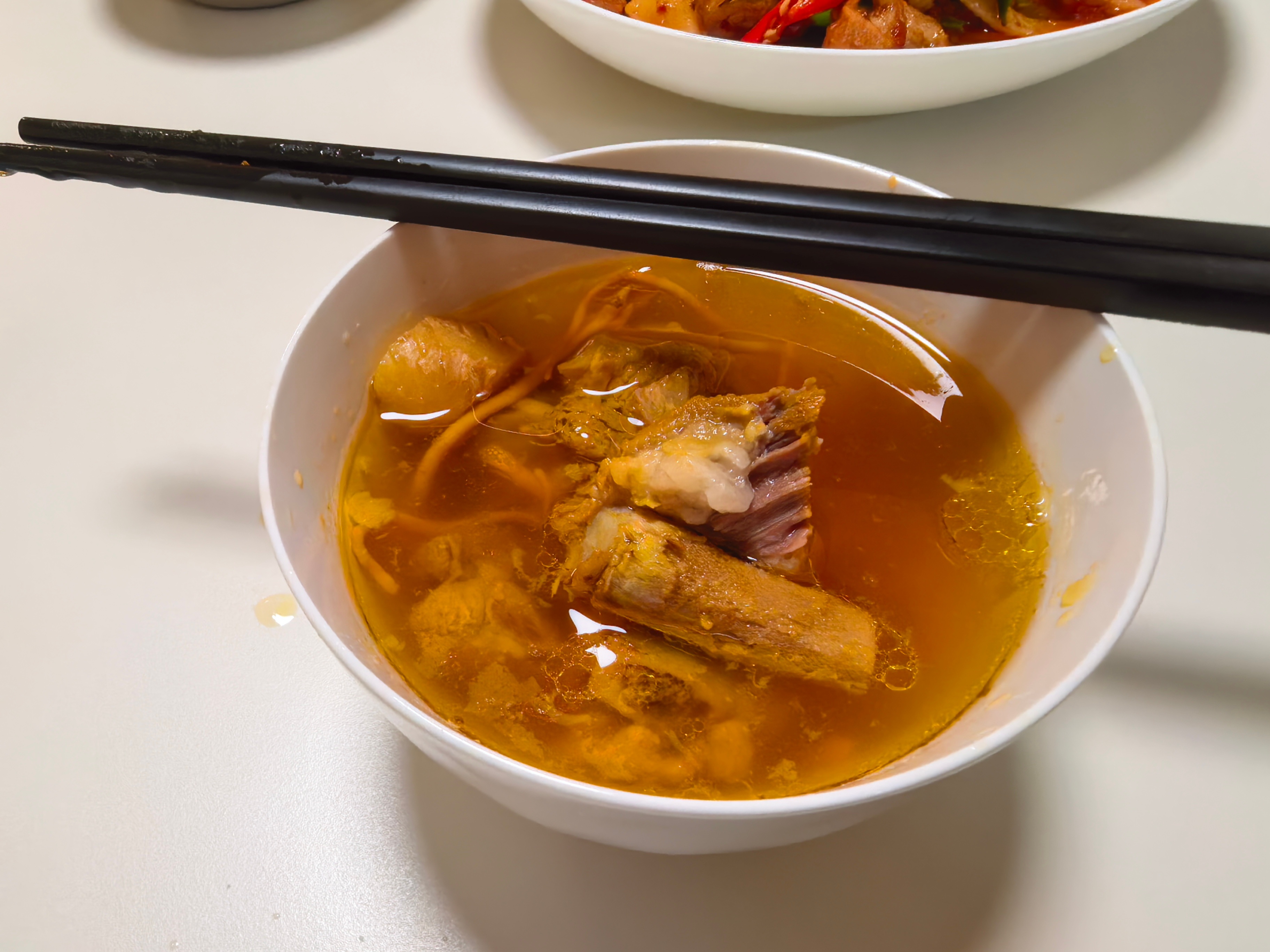 我的新爸新妈从三亚芒果地带上来的鸡，化作了美美的鸡汤 