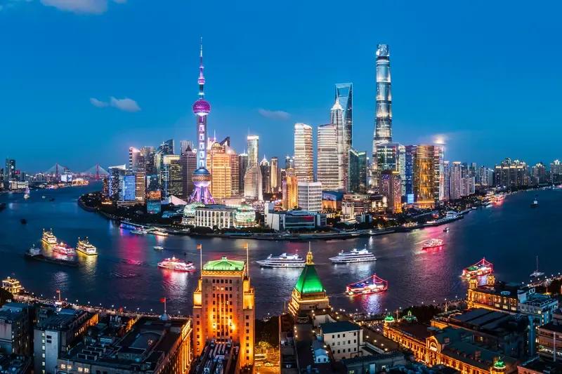 据日经新闻: 上海市计划，到2027年，面向AI等的数据中心使用的半导体元件，国