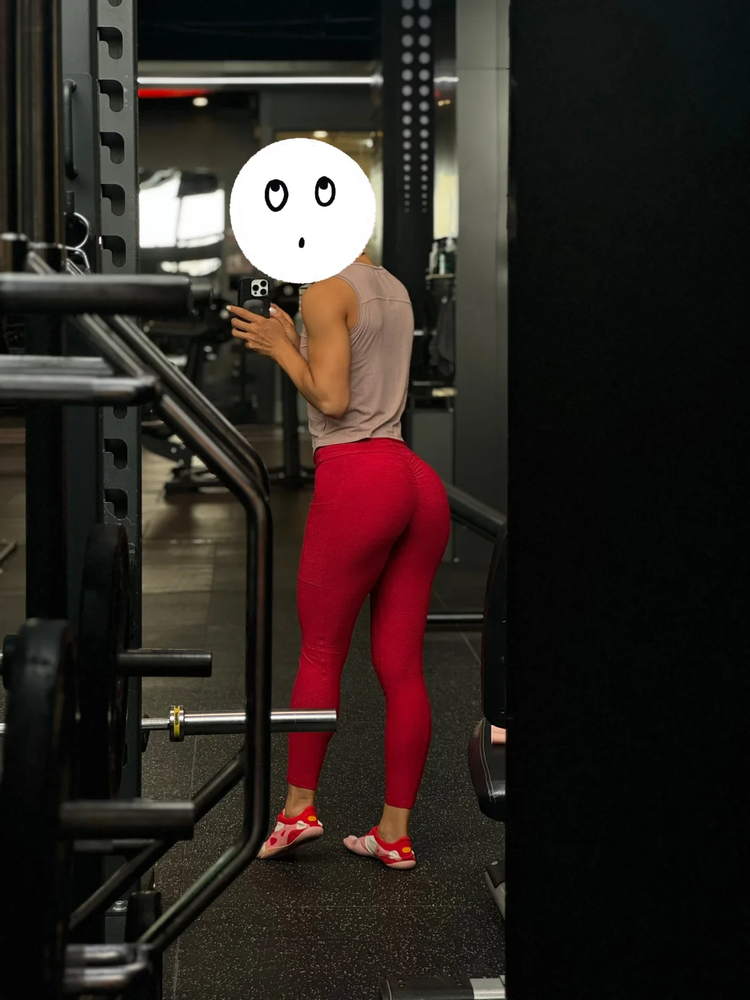 喜欢圆溜溜的辟股