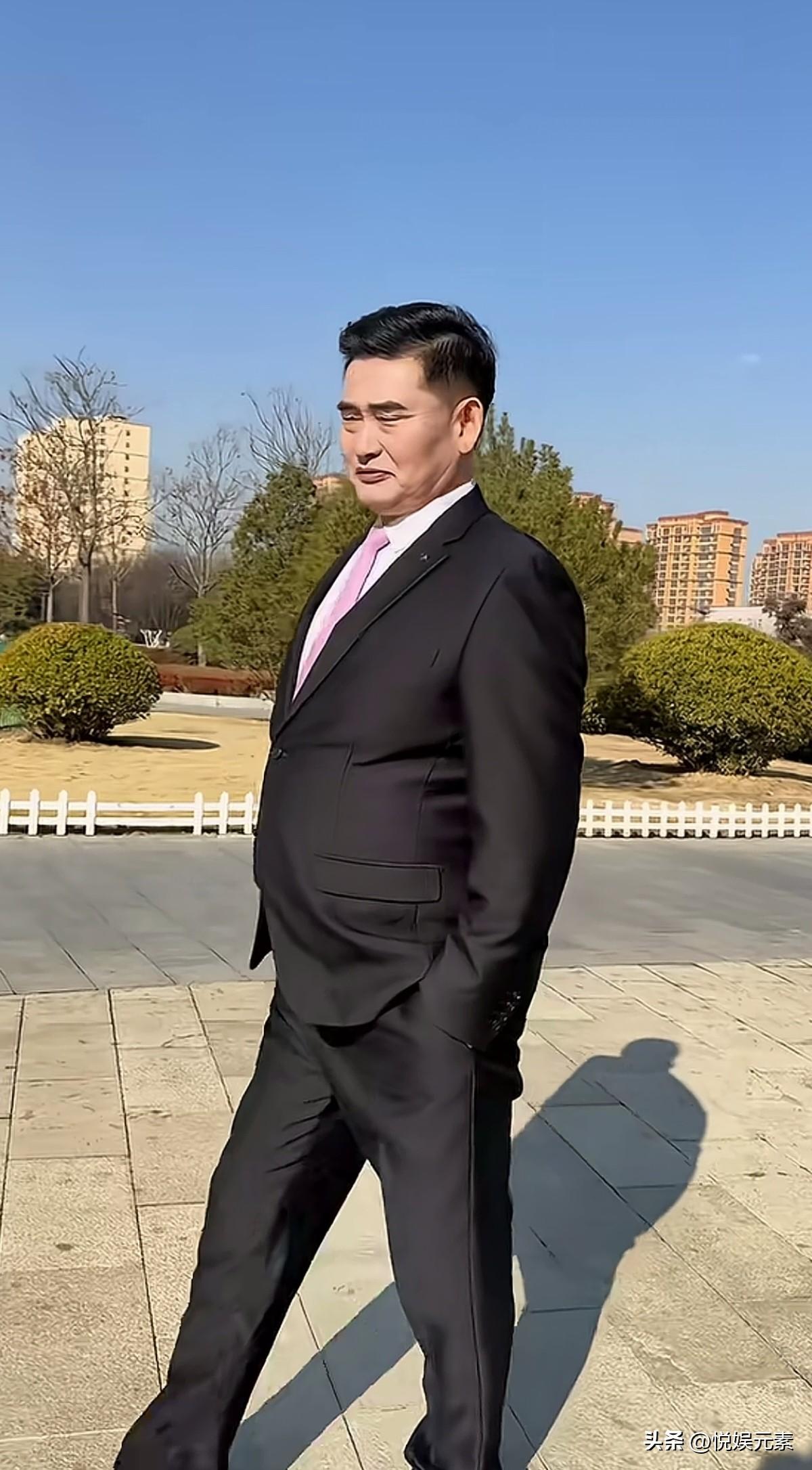 中国农民的杰岀代表，天才歌唱家朱之文老师，儿媳有了，女儿出嫁了，最重要的是宝贝孙