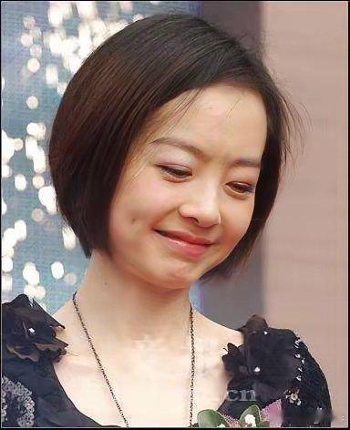 平时大家对鲁豫冷嘲热讽，觉得鲁豫根本不会采访，有的时候都不说人话，除了说“真的吗