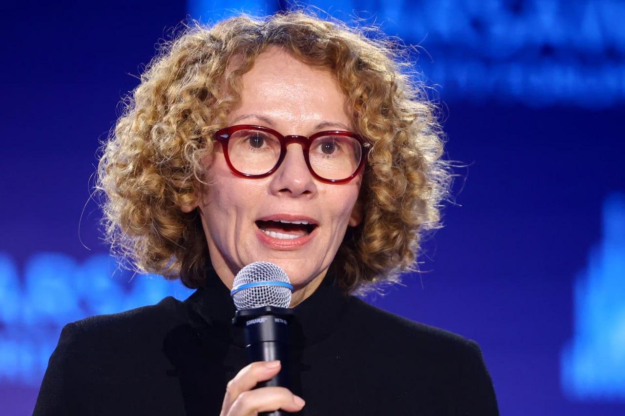 北约突然将中国列为欧洲能源安全“重大威胁”，还宣称风险与俄罗斯持平，这波操作的真