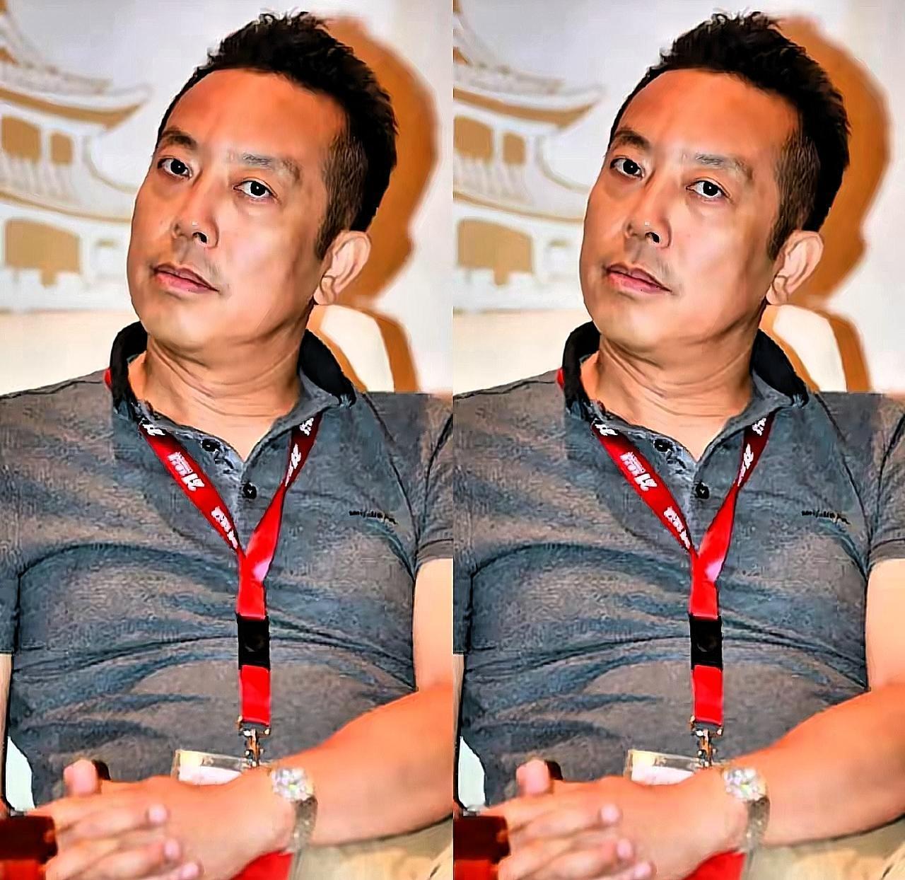 贾国龙这履历一扒，简直比电视剧还抓马！医疗世家的少爷放着安稳路不走，爹是医院院长