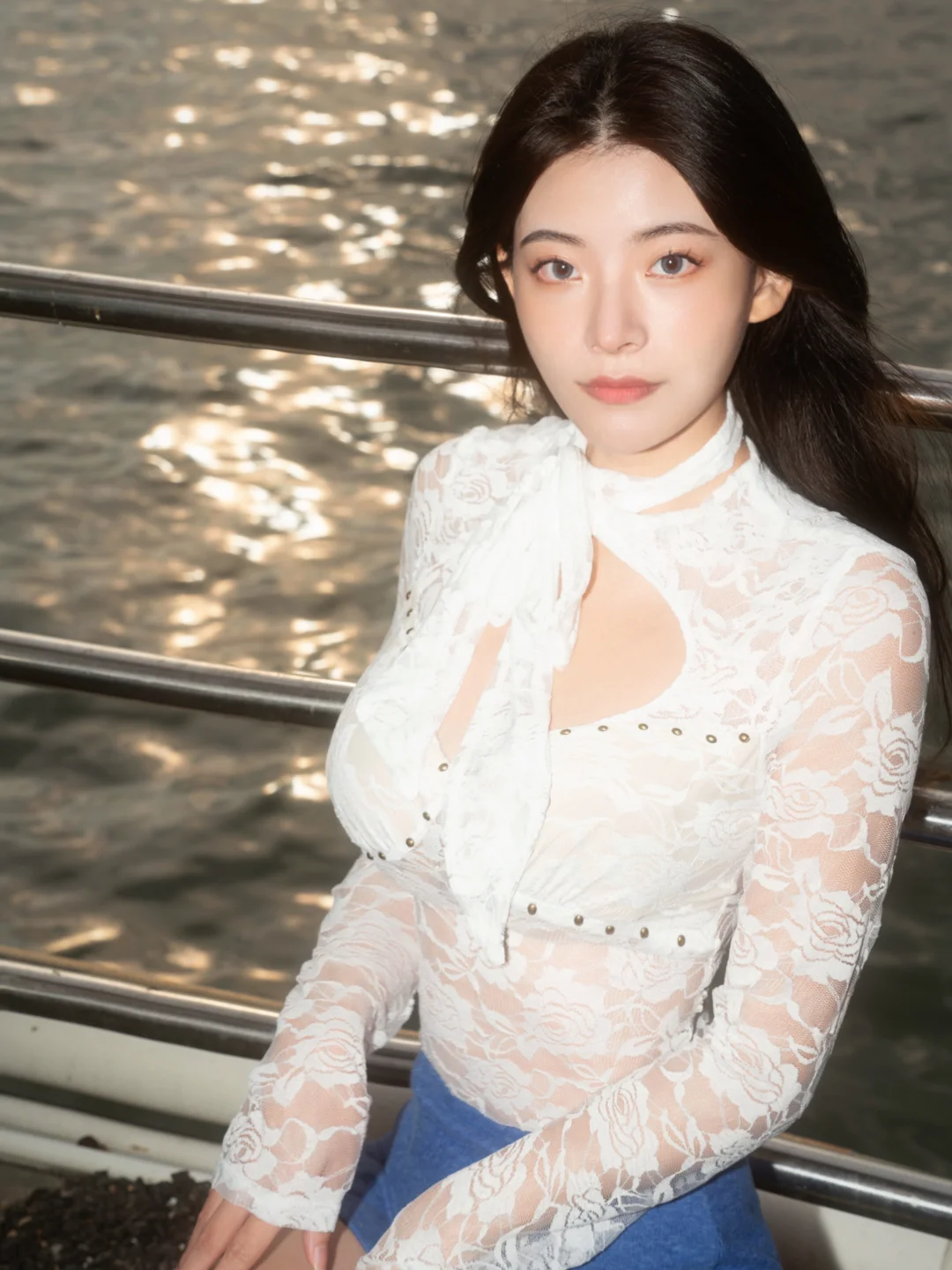 日光浴 在海边