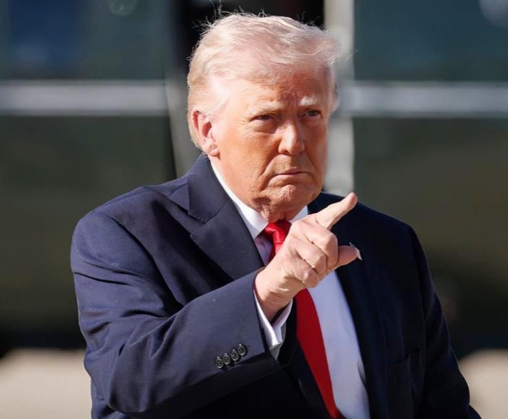 美国着急，喊话中国
当地时间4月19日，特朗普单方面宣称，美国将在周二与伊朗举行