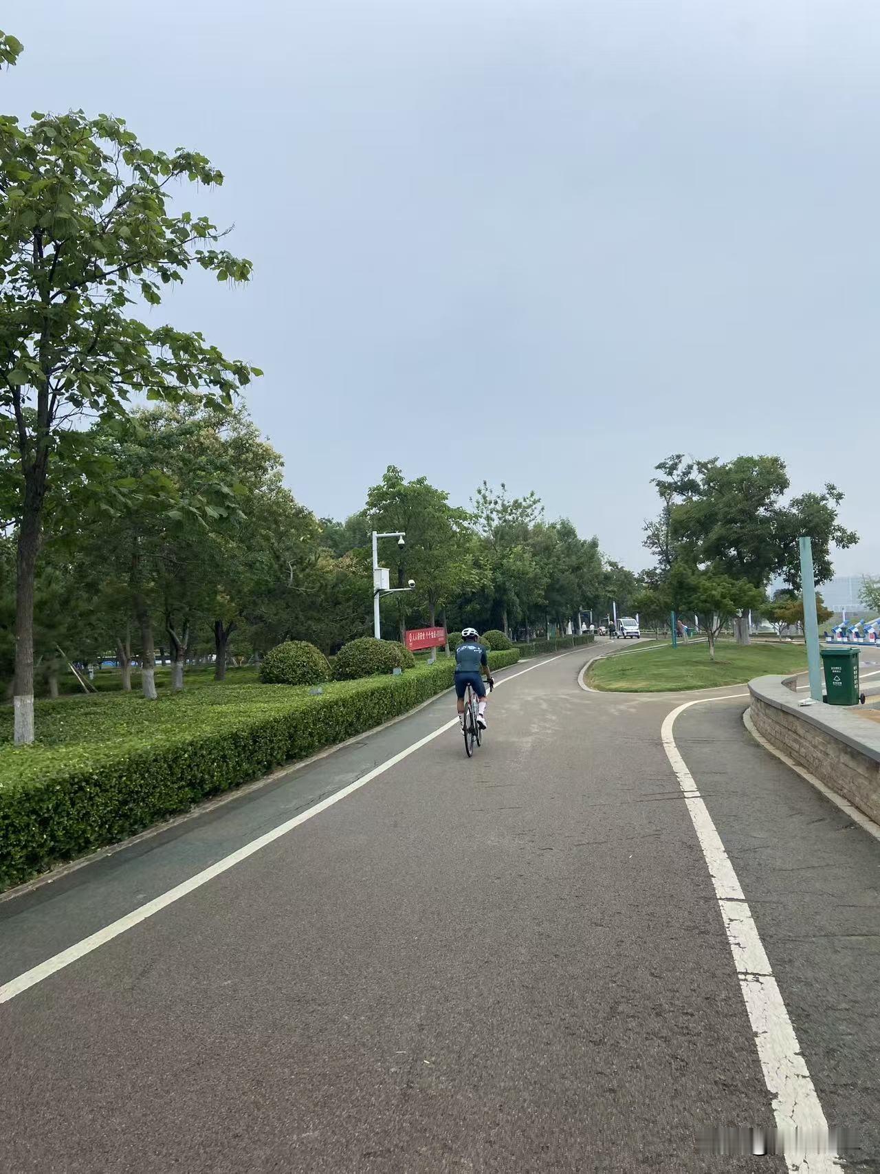 孩子中考514分，高于济宁一中的录取分数线504分，高于济宁孔子高中的501分，