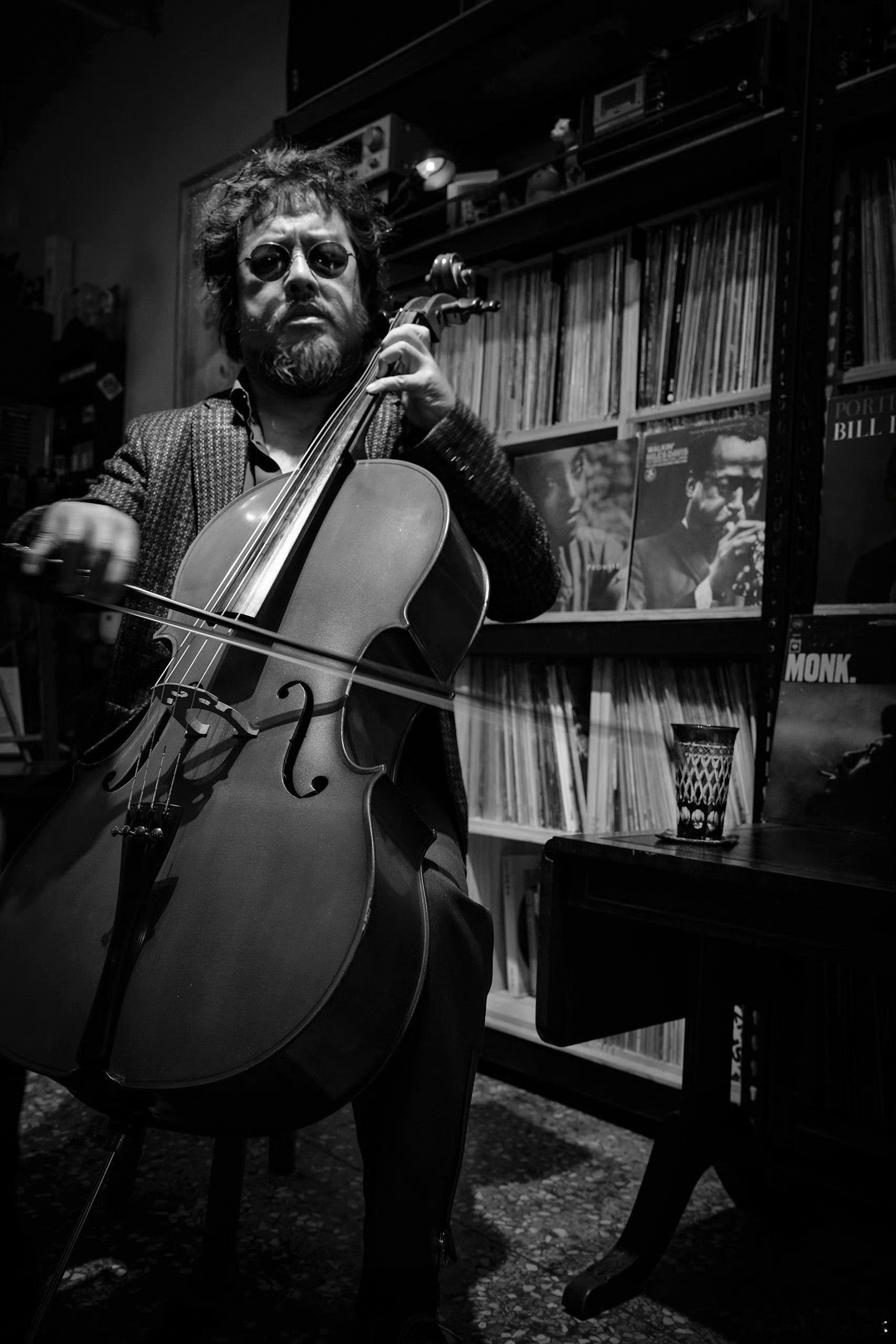 范宗沛去世音乐人范宗沛去世 中国台湾资深音乐人、大提琴演奏家 范宗去世。他曾为经