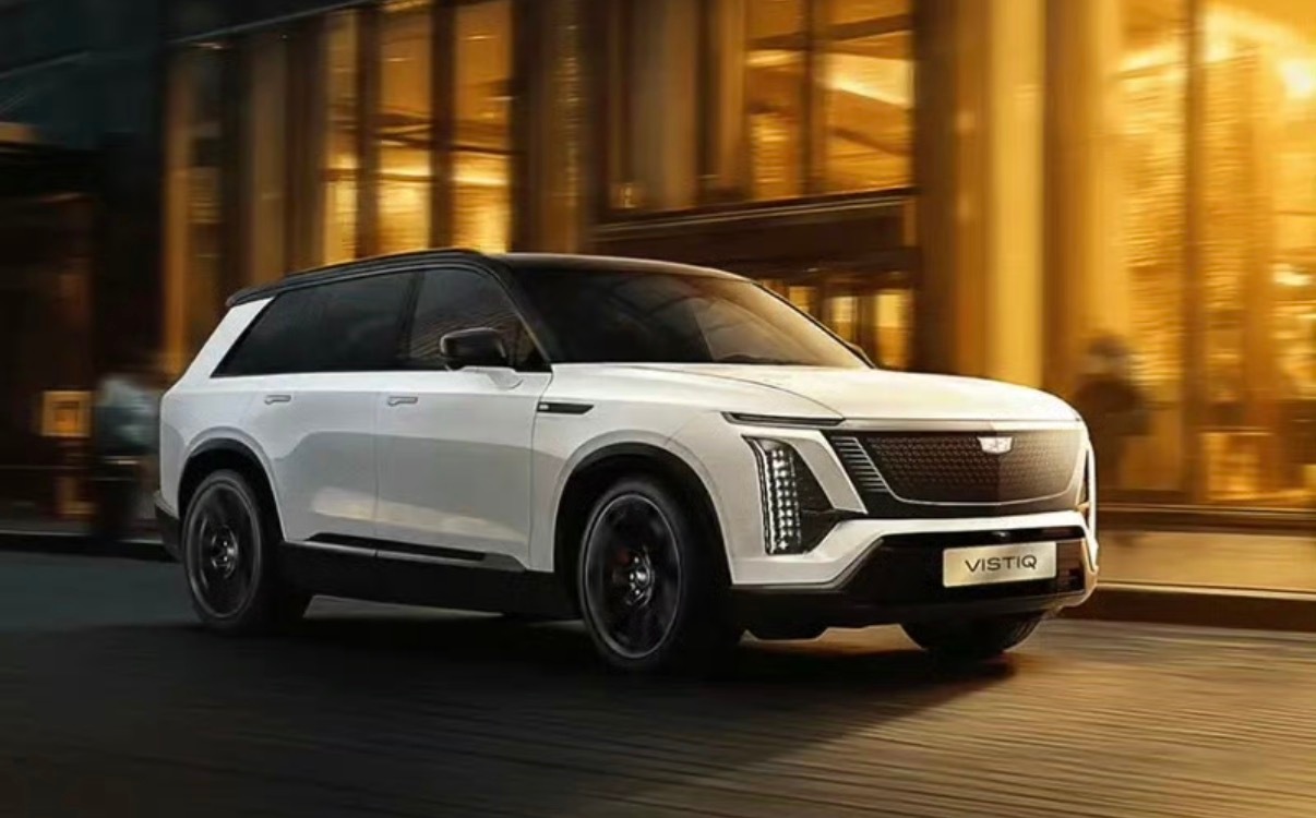 【凯迪拉克VISTIQ官图 搭载L2++ Momenta智能辅助驾驶系统】12月