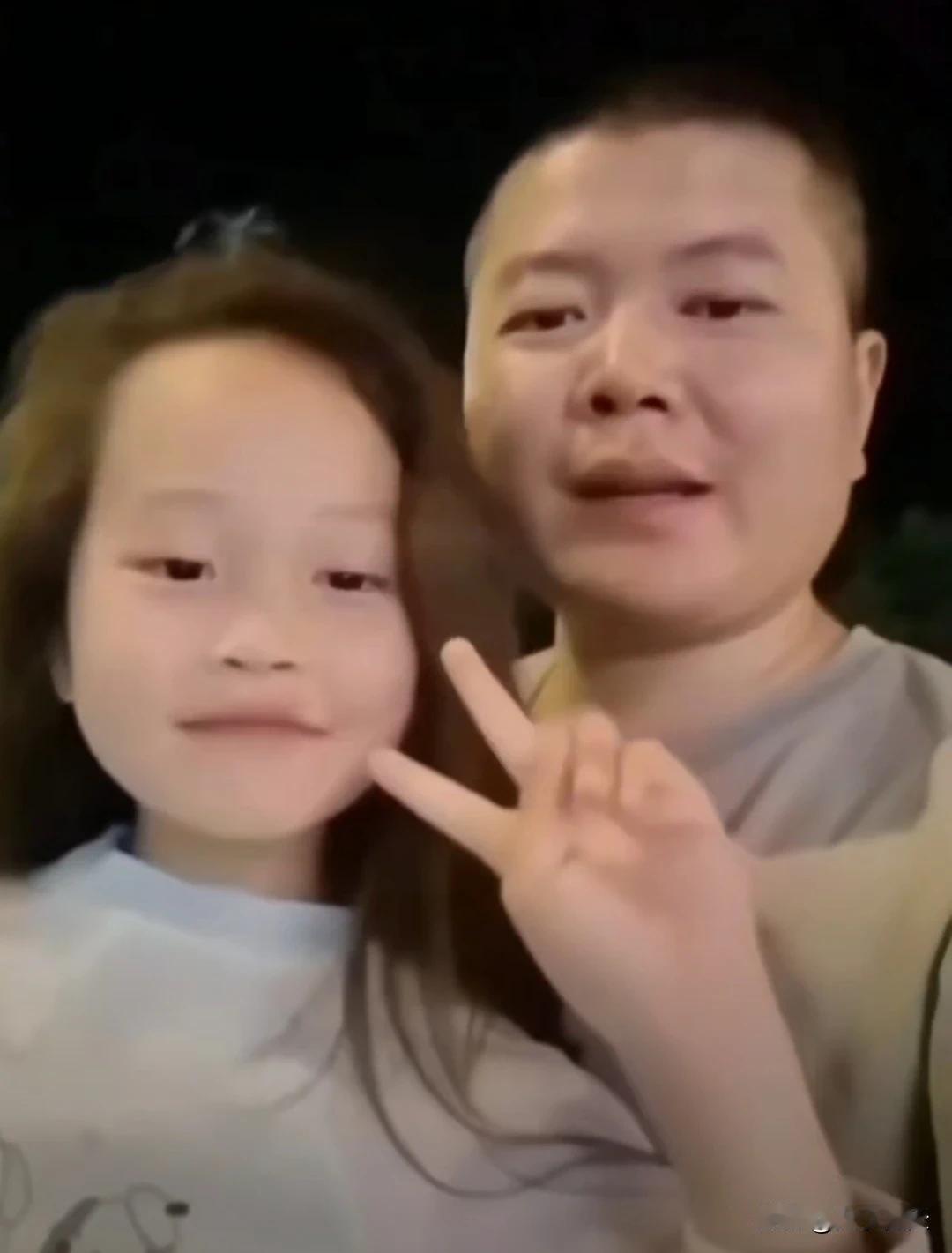 喝了就能找妈妈！”禽兽父亲离婚冷静期骗儿女喝下毒药，孩子死前抓烂枕套，死后眼睛都