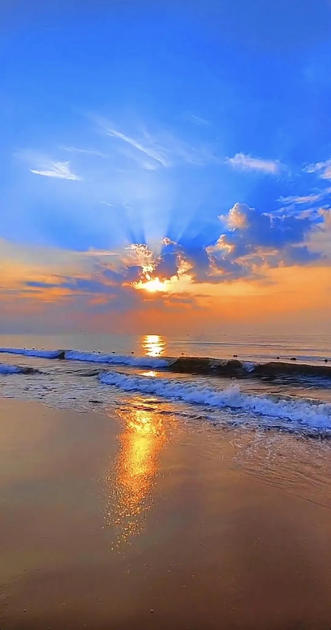 海边美景，美好的时光仅有照片才留住曾经美好的回忆#风景# #海边日落美# #最美