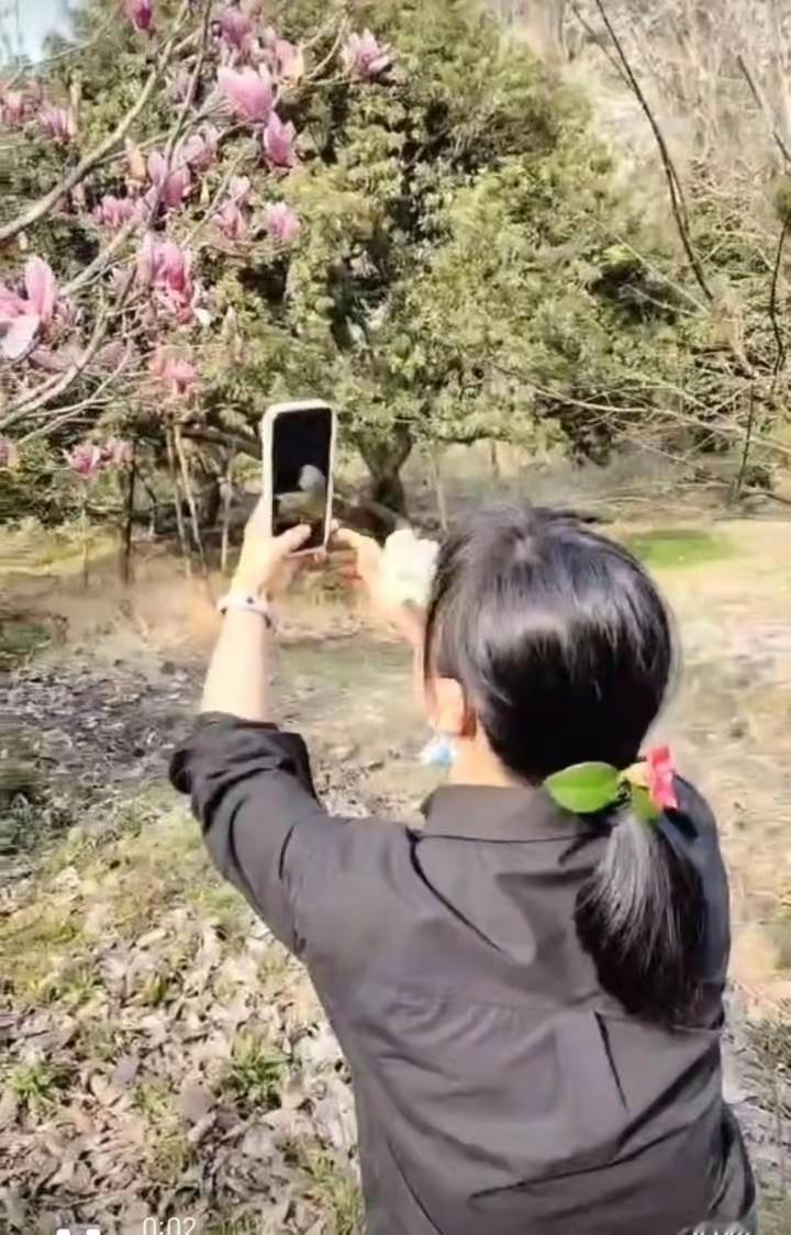 臭美一下哈哈🍭🌸🌸