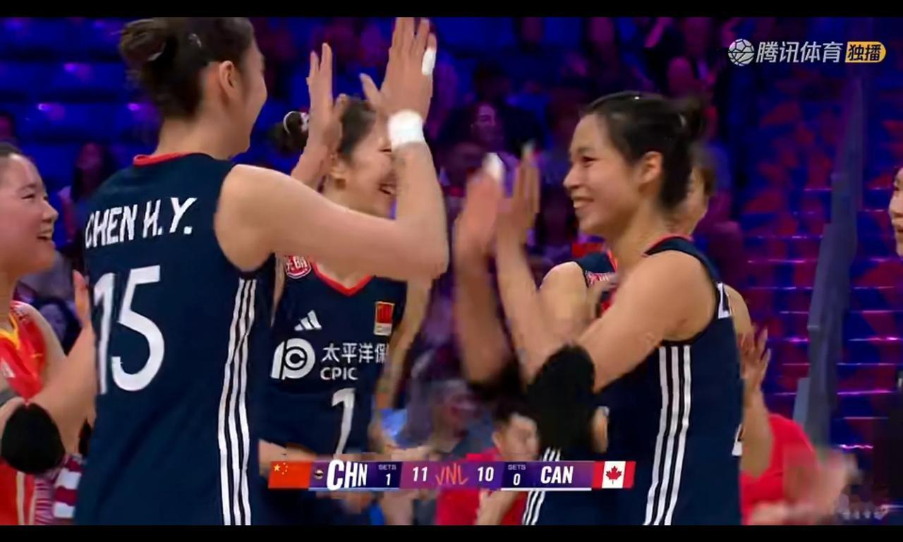庄宇珊罚球成为核武器，球迷看得目瞪口呆，加拿大主教练无可奈何

中国女排今天迎战