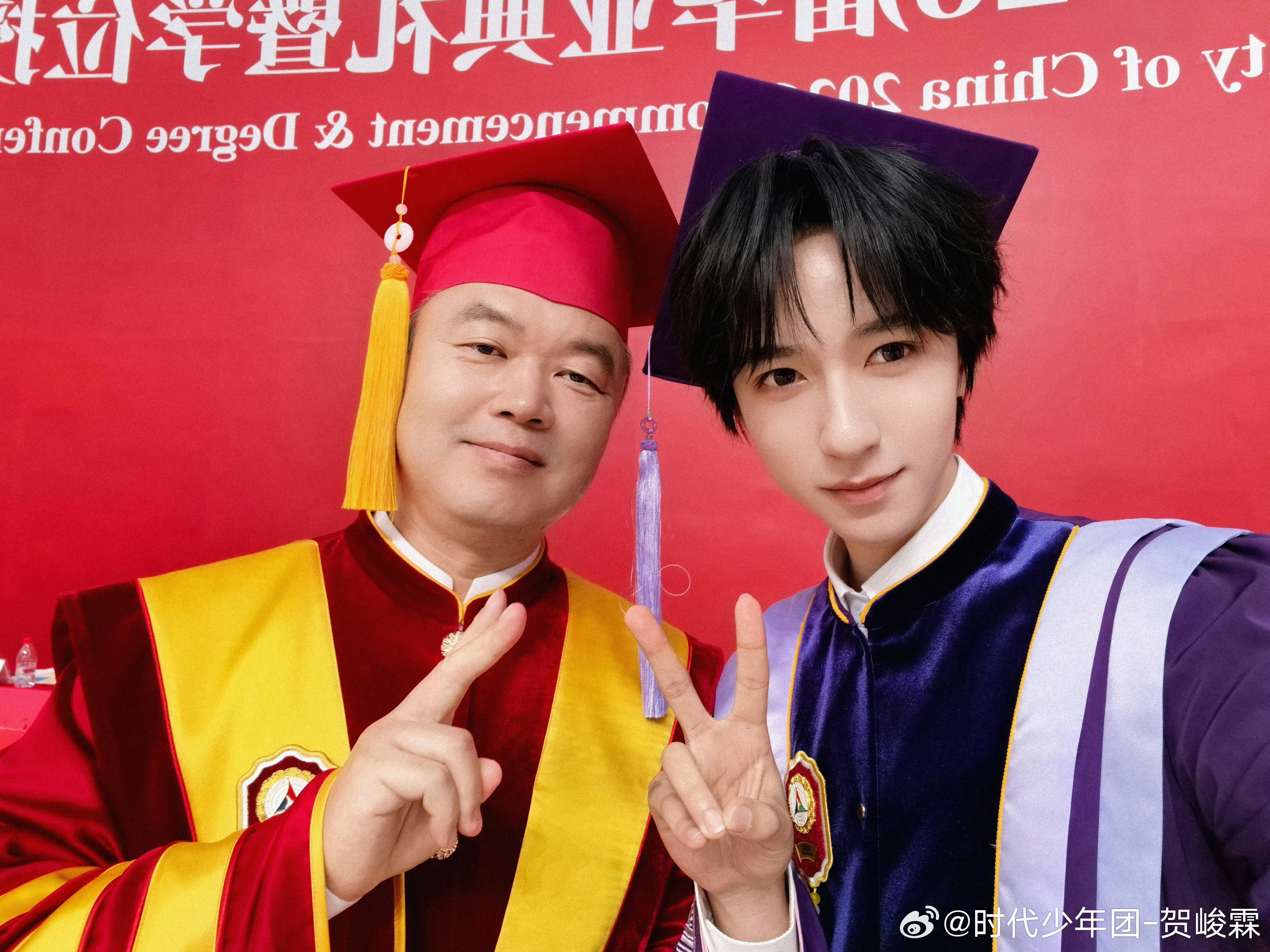 感谢贺峻霖粉丝的媒体礼盒！能够在小贺生日当天分享喜悦很幸福吧☺️贺峻霖生日快乐！
