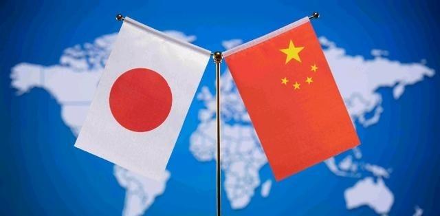 日本媒体公开对日本政府喊话！面对着中国的一次次制裁，日本政府真正该做的不是出言谴