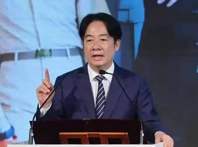 就在刚刚，

台独分子赖清德发布声明，

1月29日，据中国台湾省“总统府”新闻