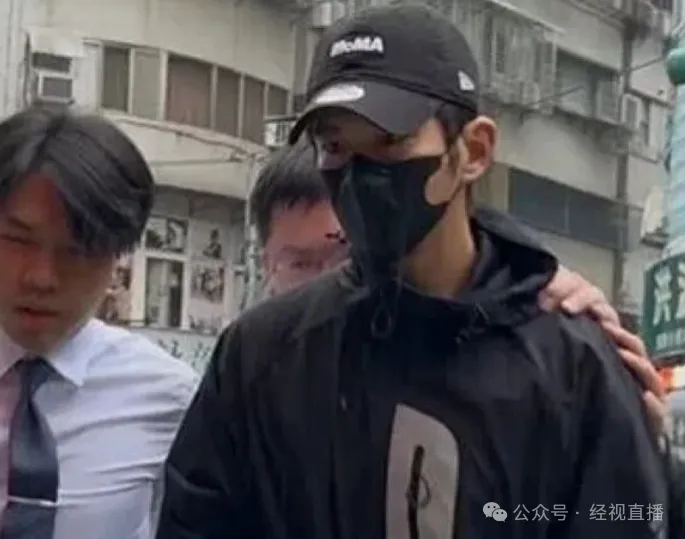 演员贾静雯回应修杰楷被拘提：震惊不已，孩子目睹父亲被上铐受惊