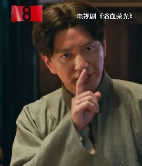 王仁君是杨幂北电05表演班的班长，
在校时就展现出过人能力。
多年深耕表演，
塑