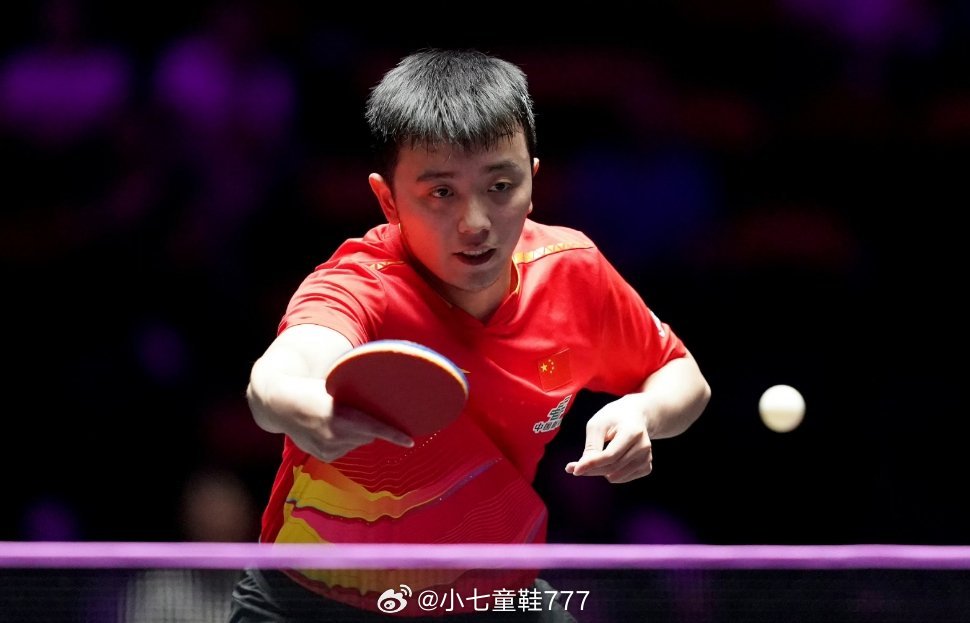 陈垣宇3比2阿萨尔 WTT澳门冠军赛男单1/16决赛，陈垣宇3-2战胜奥玛-阿萨