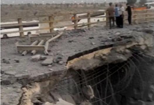 美军连续七夜空袭伊朗路桥水厂，海峡航运近乎停滞，双方互袭民生设施风险拉满

 结