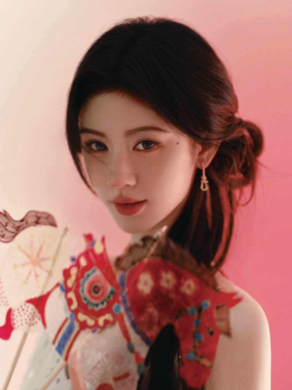 鞠婧祎20万红包我滴妈呀发20万啊？！鞠姐好大方啊