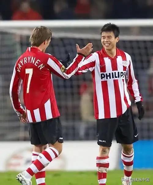 孙祥是中国球员征战荷兰联赛的开创者。2006-2007赛季，他以租借身份加盟荷甲