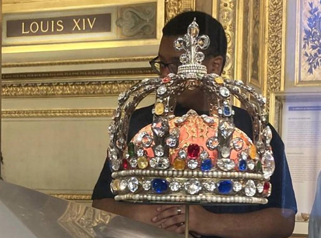 罗浮宫"7分钟劫案"第4名抢嫌落网。巴黎罗浮宫博物馆惊爆一起轰动全球的珠宝展品劫