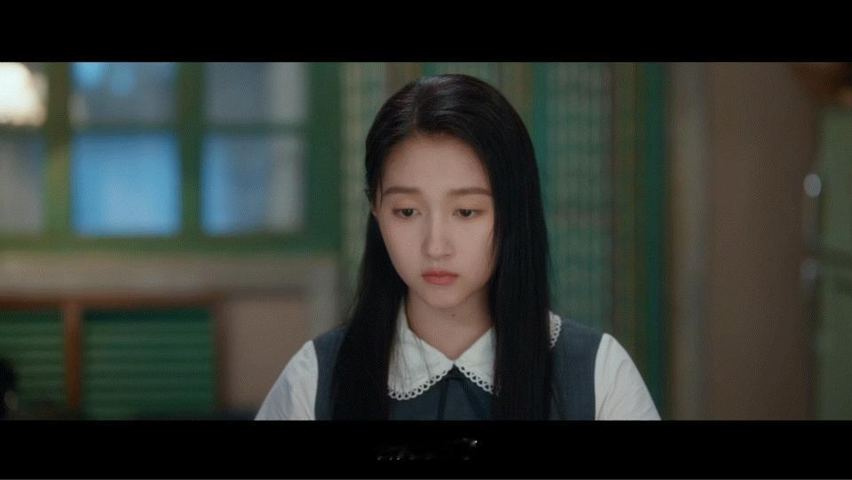 关晓彤在拽姐赛道的地位 真的会被关晓彤的拽姐气场反复圈粉！不迎合不讨好，用最云淡
