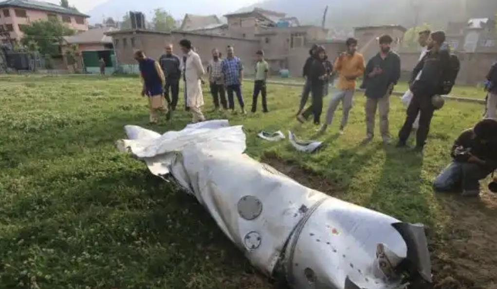 印巴空战细节曝光，印度还是瞒不住了，不光3架阵风被击落，S400防空系统也被摧毁