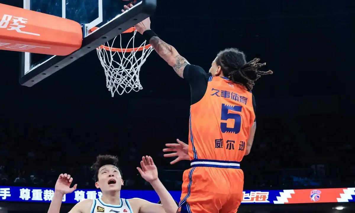 CBA新赛季外援成主角！五轮战罢，外援霸占得分榜36席，7队前三全外援。辽宁靠弗