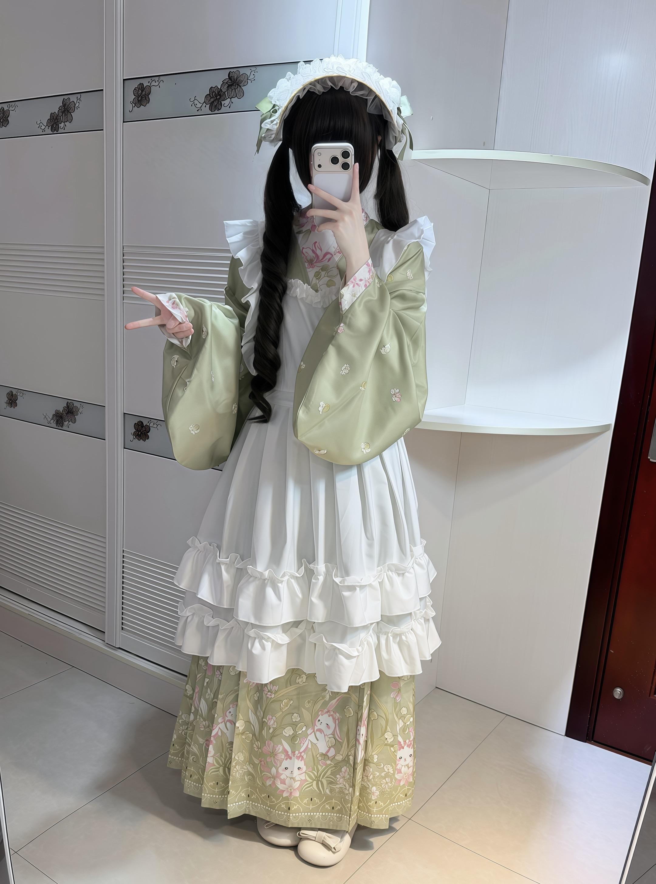 本想下完这场雨就去找你 谁知这场雨连绵不绝