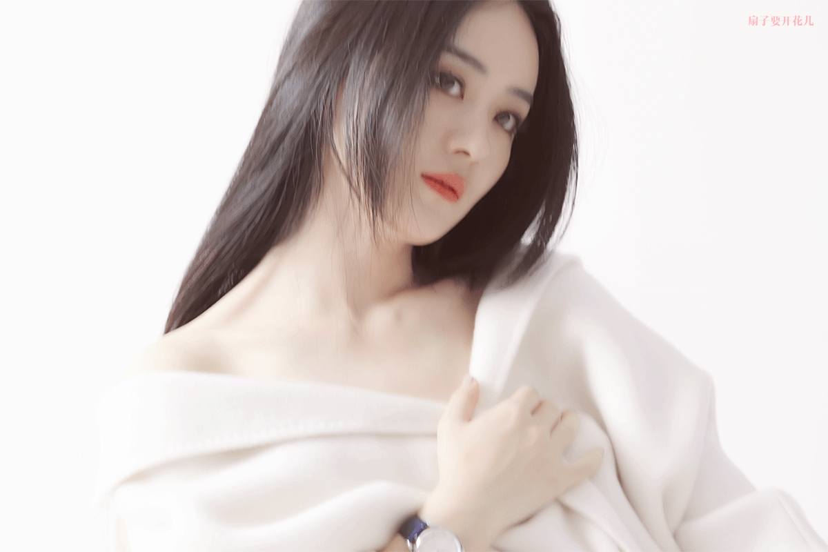 开盘没有赵丽颖新剧《开盘》演员名单揭晓，阵容亮眼引热议。虽与网传阵容不同略有遗憾